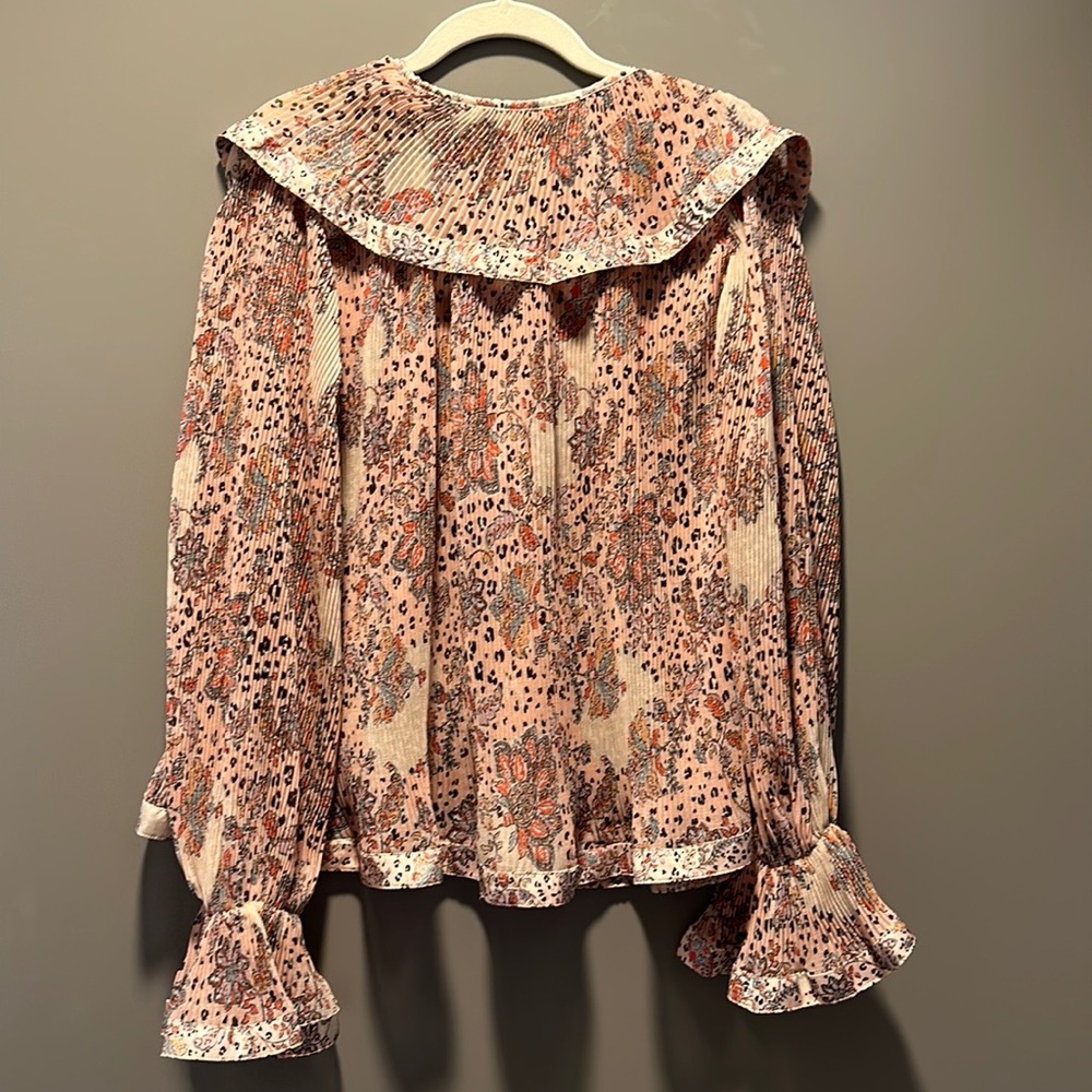 Paisley Print Ruffle blouse - Picture 4 of 4